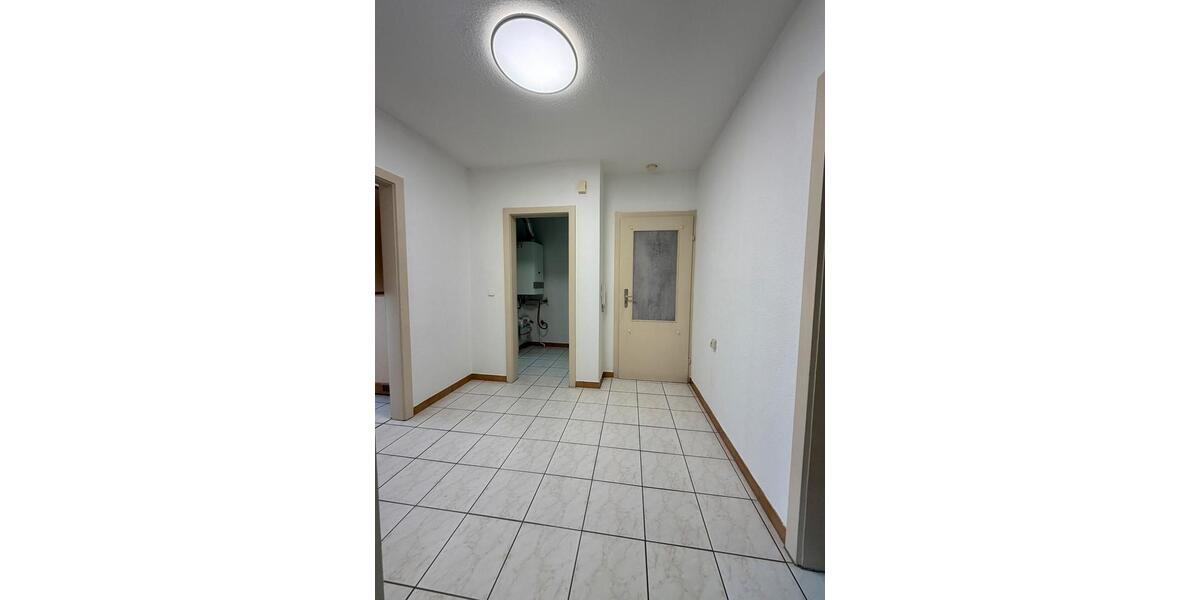 Erdgeschoßwohnung Kaiserslautern Betzenberg - 3 Zimmer, 75 m&sup2;, 180.000&euro; | Angebot:26335853