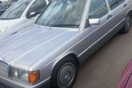 Mercedes 190