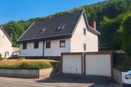 Haus Neustadt an der Weinstraße - 6 Zimmer, 152 m&sup2;, 500.000&euro; | Angebot:26919199