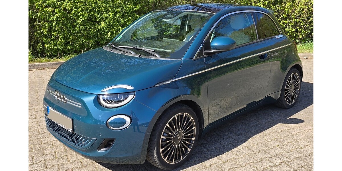 Fiat 500E La Prima 7.470 km 20.900 € Kaiserslautern 67657