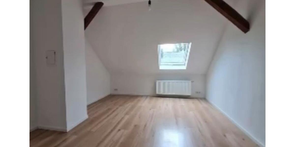 Dachgeschoßwohnung Pirmasens Fehrbach - 3 Zimmer, 70 m&sup2;, 699&euro; | Angebot:27616098