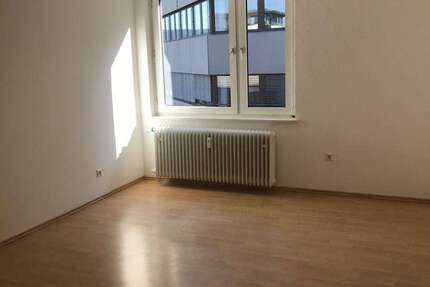 Wohnung Kaiserslautern Betzenberg - 4 Zimmer, 104 m&sup2;, 850&euro; | Angebot:24512535