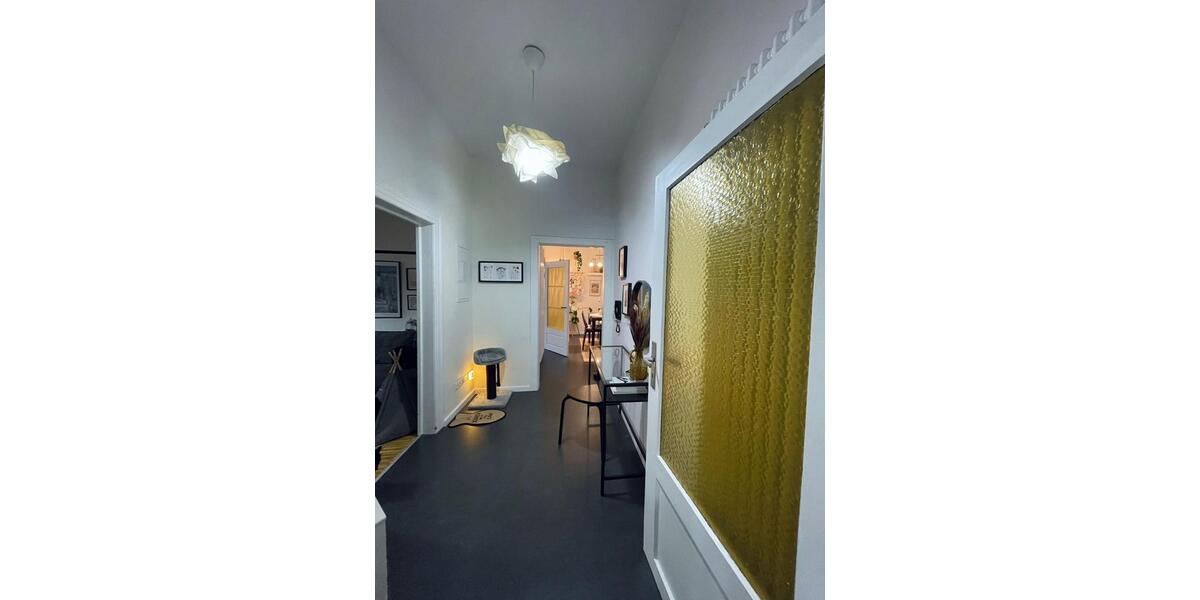Dachgeschoßwohnung Kaiserslautern Betzenberg - 4 Zimmer, 68 m&sup2;, 600&euro; | Angebot:26133155