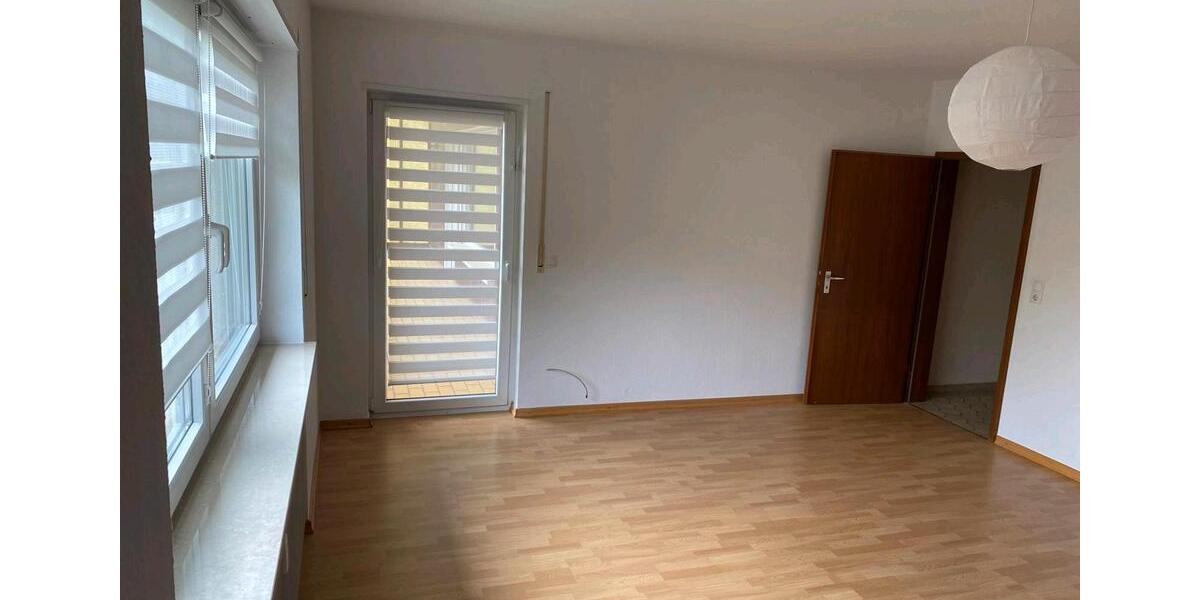 Etagenwohnung Mehlbach - 4 Zimmer, 140 m&sup2;, 900&euro; | Angebot:26341510