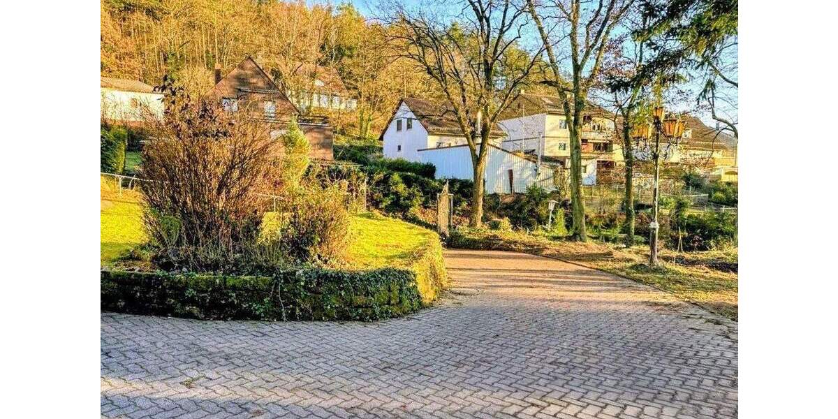 Mehrfamilienhaus, Wohnhaus Kaiserslautern-Erlenbach Erlenbach - 1 Zimmer, 300 m&sup2;, 480.000&euro; | Angebot:25657331