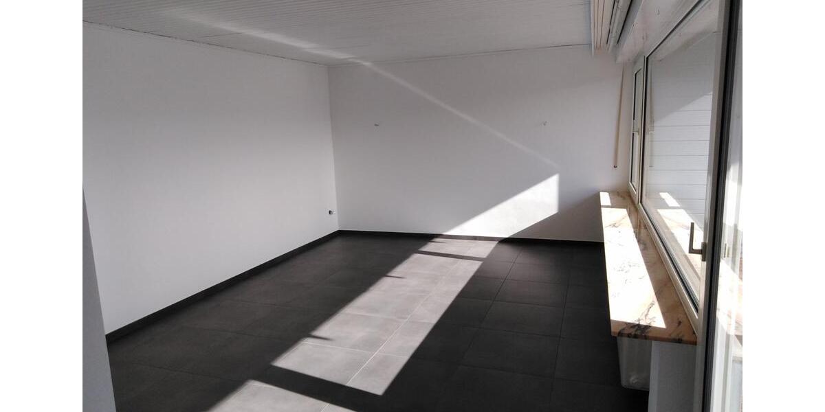 Etagenwohnung Kaiserslautern Einsiedlerhof - 4 Zimmer, 105 m&sup2;, 1.100&euro; | Angebot:21167346