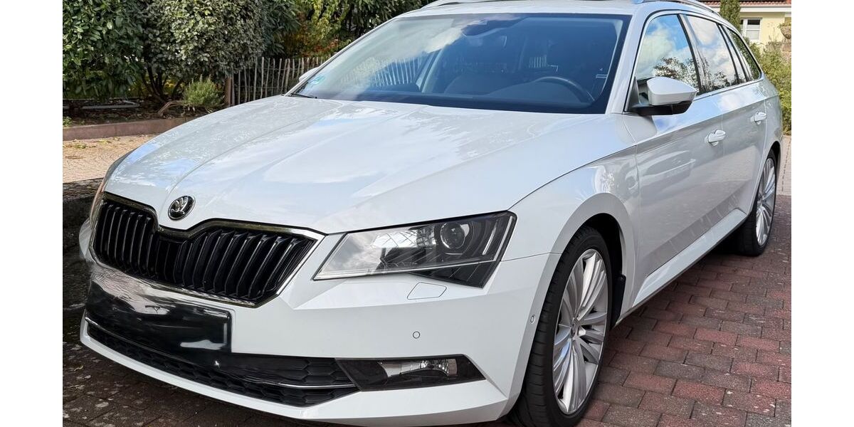 Skoda Superb 137.000 km 13.900 &euro; Wachenheim 67157