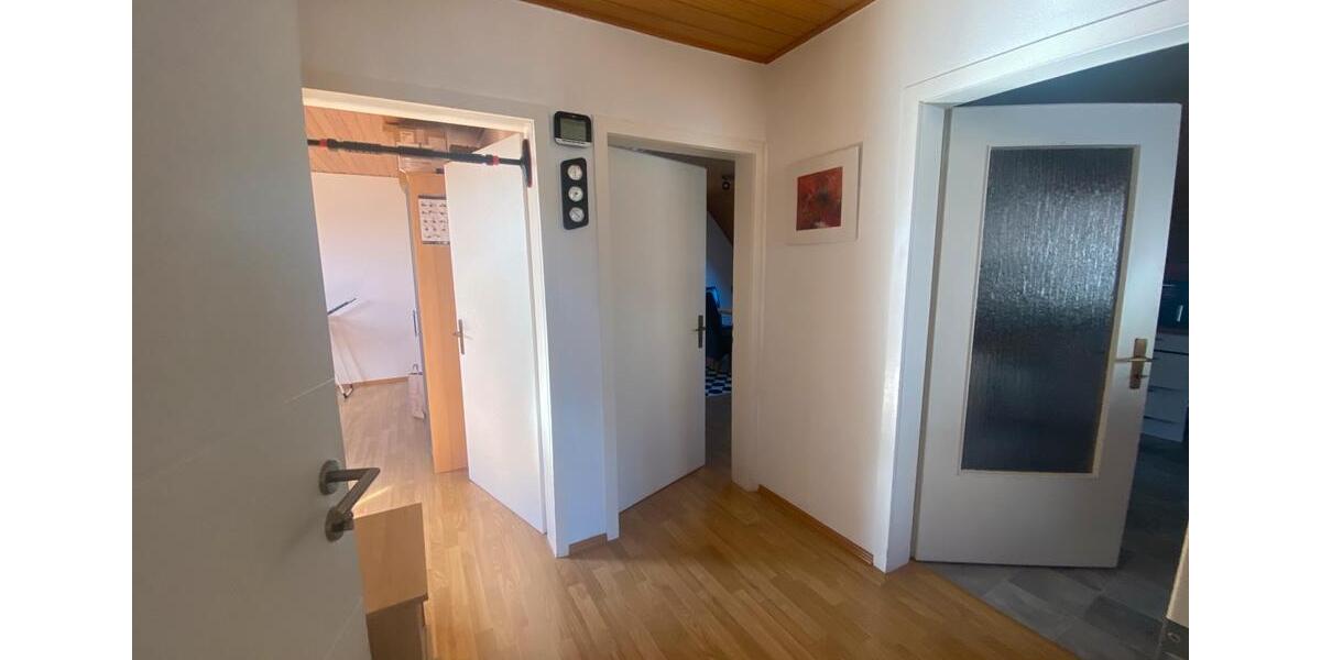 Dachgeschoßwohnung Katzweiler - 4 Zimmer, 114 m&sup2;, 950&euro; | Angebot:25305851