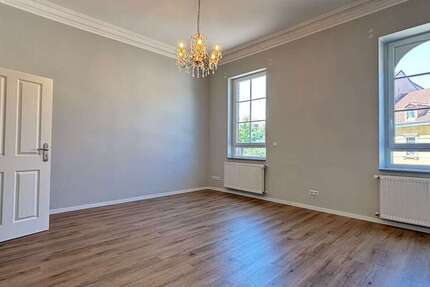 Wohnung Kaiserslautern Betzenberg - 3 Zimmer, 80 m&sup2;, 990&euro; | Angebot:27020255