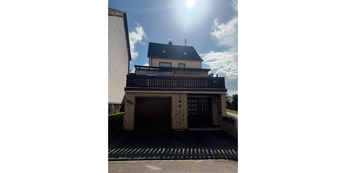 Einfamilienhaus Hermersberg - 6 Zimmer, 94 m&sup2;, 180.000&euro; | Angebot:26103828