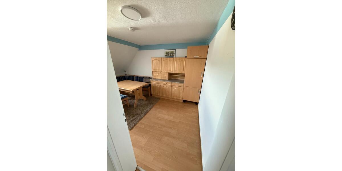 Dachgeschoßwohnung Rockenhausen - 2 Zimmer, 54 m&sup2;, 450&euro; | Angebot:26322627