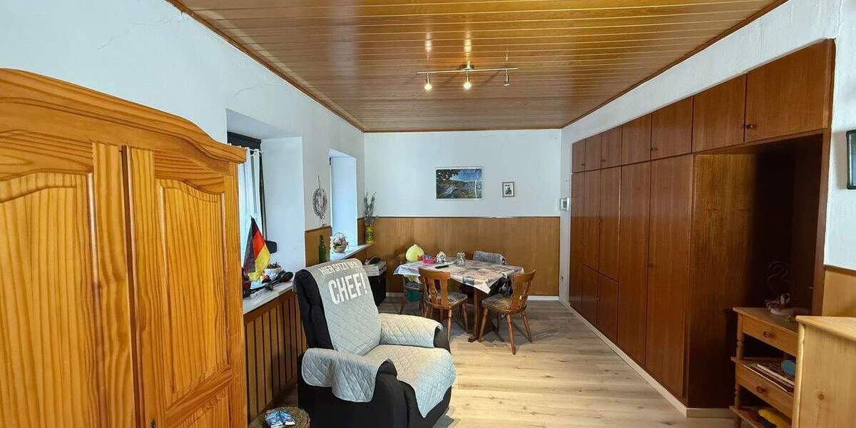 Gewerbeobjekt Jettenbach - 1 Zimmer, 249.000&euro; | Angebot:25774384
