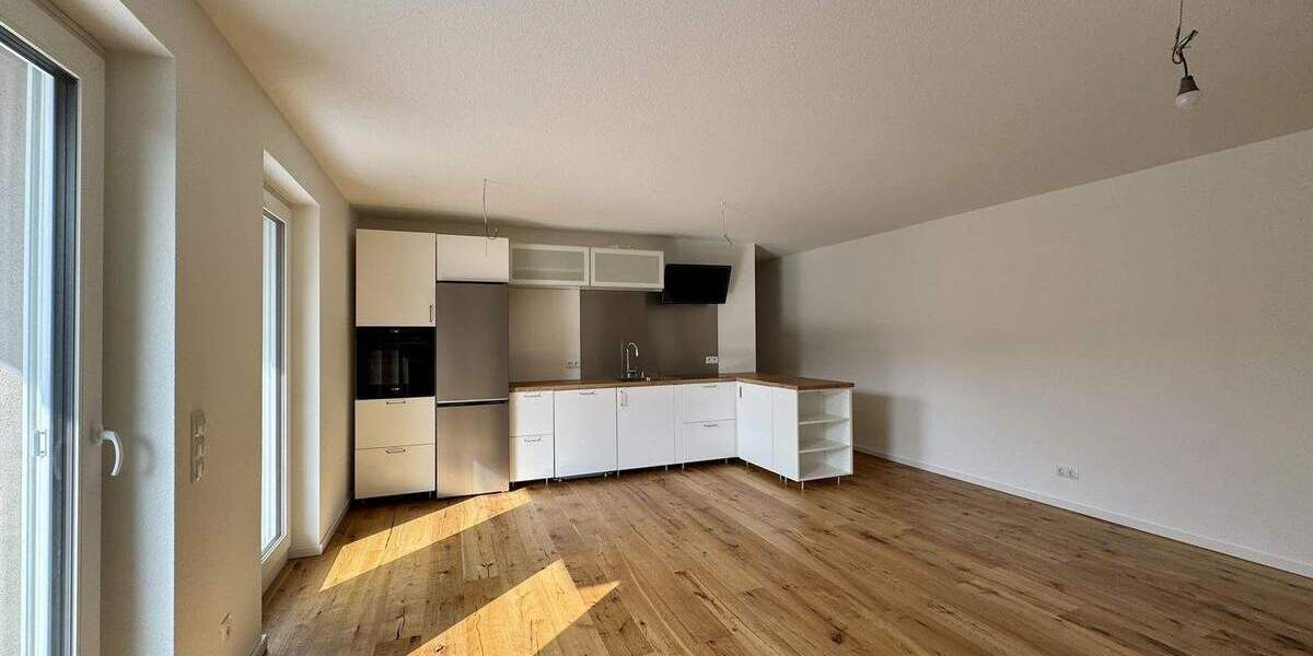 Etagenwohnung Kaiserslautern Innenstadt - 3 Zimmer, 99 m&sup2;, 1.300&euro; | Angebot:25691234