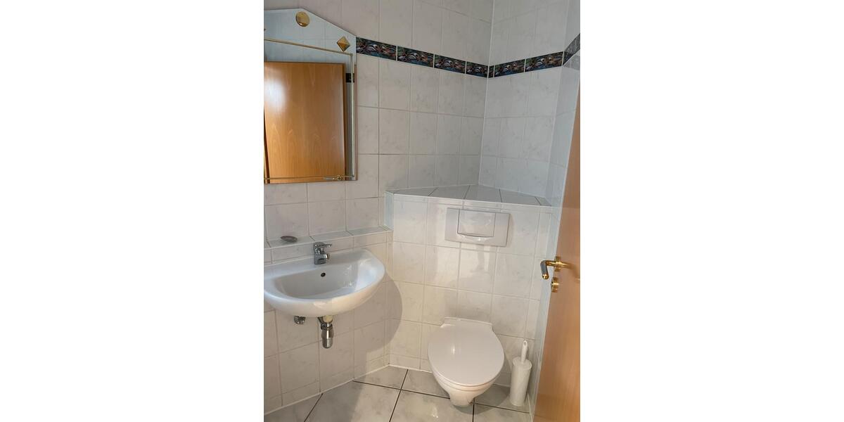 Reihenhaus Otterbach - 6 Zimmer, 190 m&sup2;, 1.750&euro; | Angebot:24990688