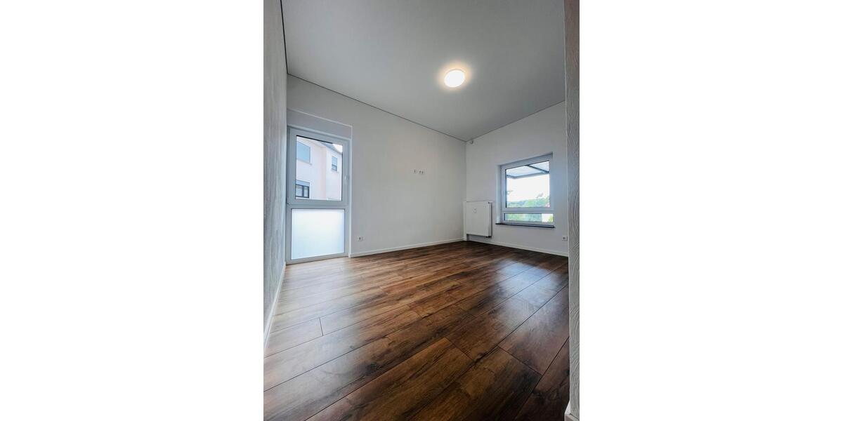 Erdgeschoßwohnung Bruchmühlbach-Miesau Miesau - 4 Zimmer, 130 m&sup2;, 1.500&euro; | Angebot:24698372