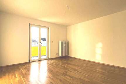 Wohnung Neustadt - 3 Zimmer, 73 m&sup2;, 800&euro; | Angebot:27688377