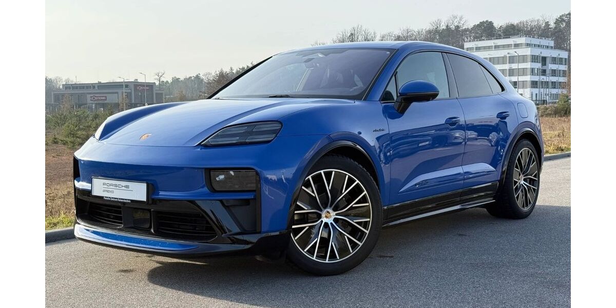 Porsche Macan 9.900 km 123.690 &euro; Kaiserslautern 67657