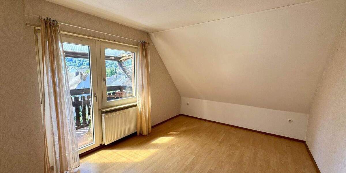 Mehrfamilienhaus, Wohnhaus Kaiserslautern Hohenecken - 5 Zimmer, 160 m&sup2;, 295.000&euro; | Angebot:25473728
