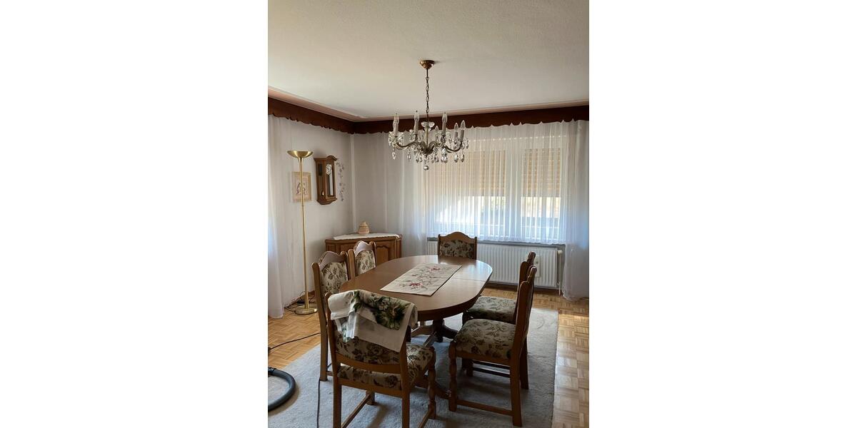 Einfamilienhaus Queidersbach - 7 Zimmer, 150 m&sup2;, 1.500&euro; | Angebot:27619847
