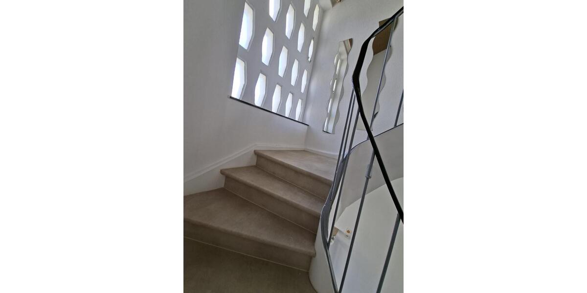 Einfamilienhaus Kaiserslautern Bahnheim - 5 Zimmer, 120 m&sup2;, 1.650&euro; | Angebot:27693373
