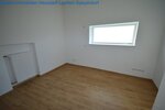 Eine wunderschoene Altbauwohnung in zentraler Stadtlage. 3 zimmer