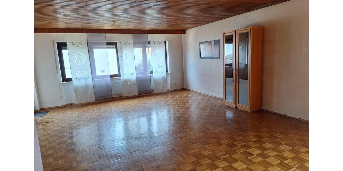 Mehrfamilienhaus, Wohnhaus Mehlingen - 8 Zimmer, 248 m&sup2;, 425.000&euro; | Angebot:24755213