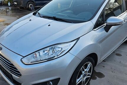 Ford Fiesta 201.620 km 3.350 &euro; Lachen-Speyerdorf 67435