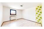 Dachgeschoßwohnung Pirmasens - 3 Zimmer, 65 m&sup2;, 390&euro; | Angebot:26659695