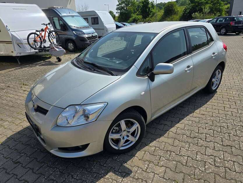 Auris
