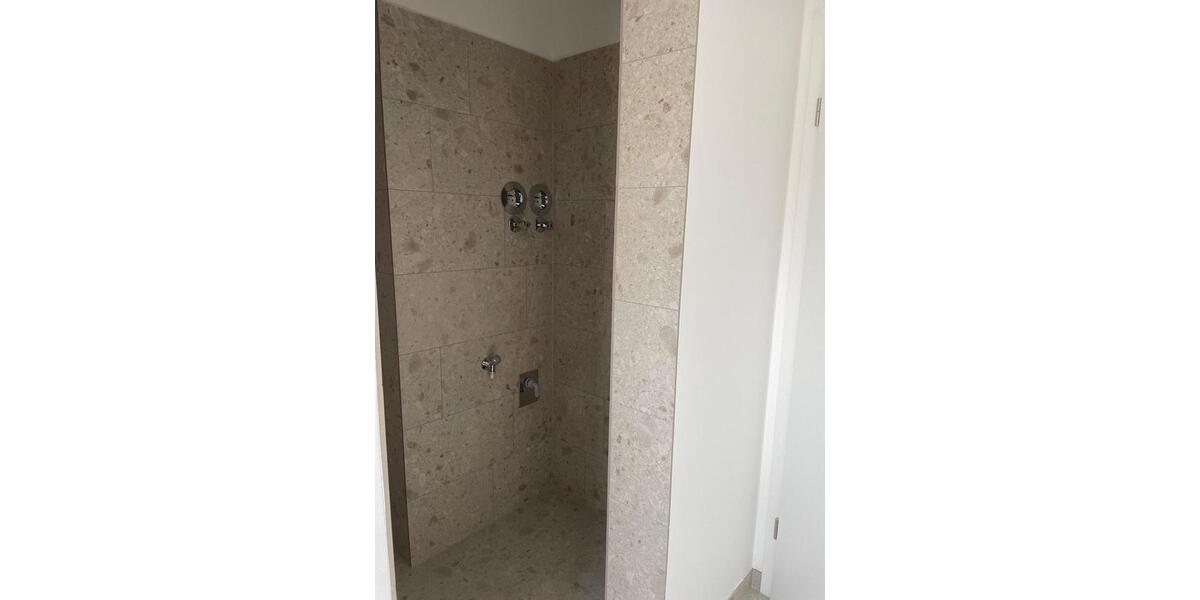 Etagenwohnung Rodenbach - 4 Zimmer, 100 m&sup2;, 1.200&euro; | Angebot:26164927