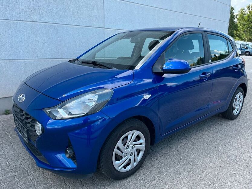 i10