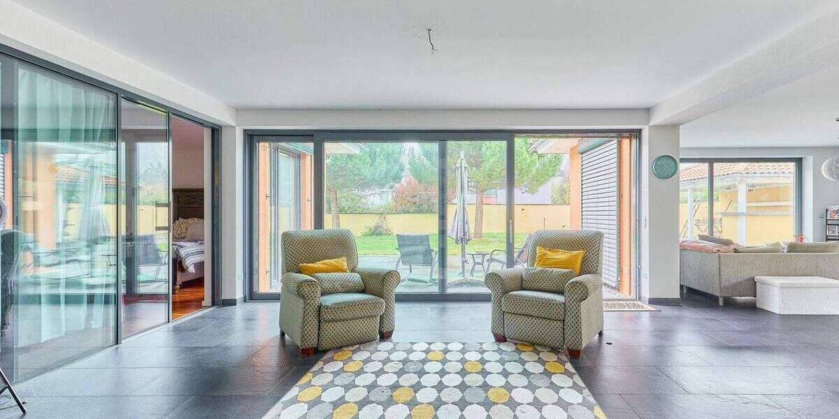 Bungalow Hinzweiler - 5 Zimmer, 222 m&sup2;, 595.000&euro; | Angebot:25691431