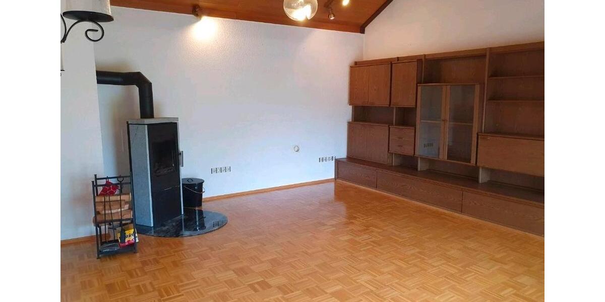 Einfamilienhaus Steinwenden - 6 Zimmer, 180 m&sup2;, 1.650&euro; | Angebot:25137359