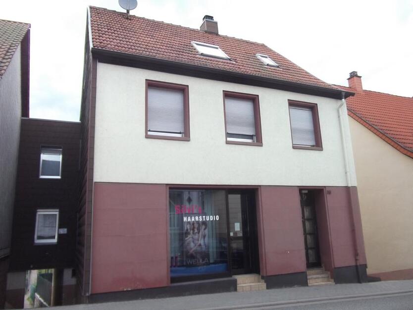 Wohn-Geschäftshaus o.1-2 FH Hochspeyer 194m² zvk.