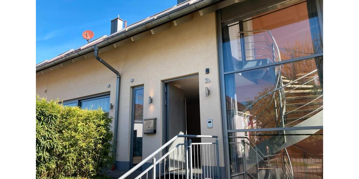 Doppelhaushälfte Steinwenden - 3 Zimmer, 131 m&sup2;, 1.300&euro; | Angebot:26298530