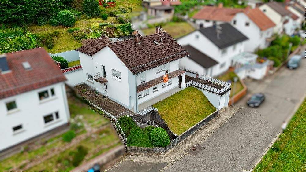 Einfamilienhaus Waldfischbach-Burgalben Burgalben - 5 Zimmer, 151 m&sup2;, 215.000&euro; | Angebot:25745673