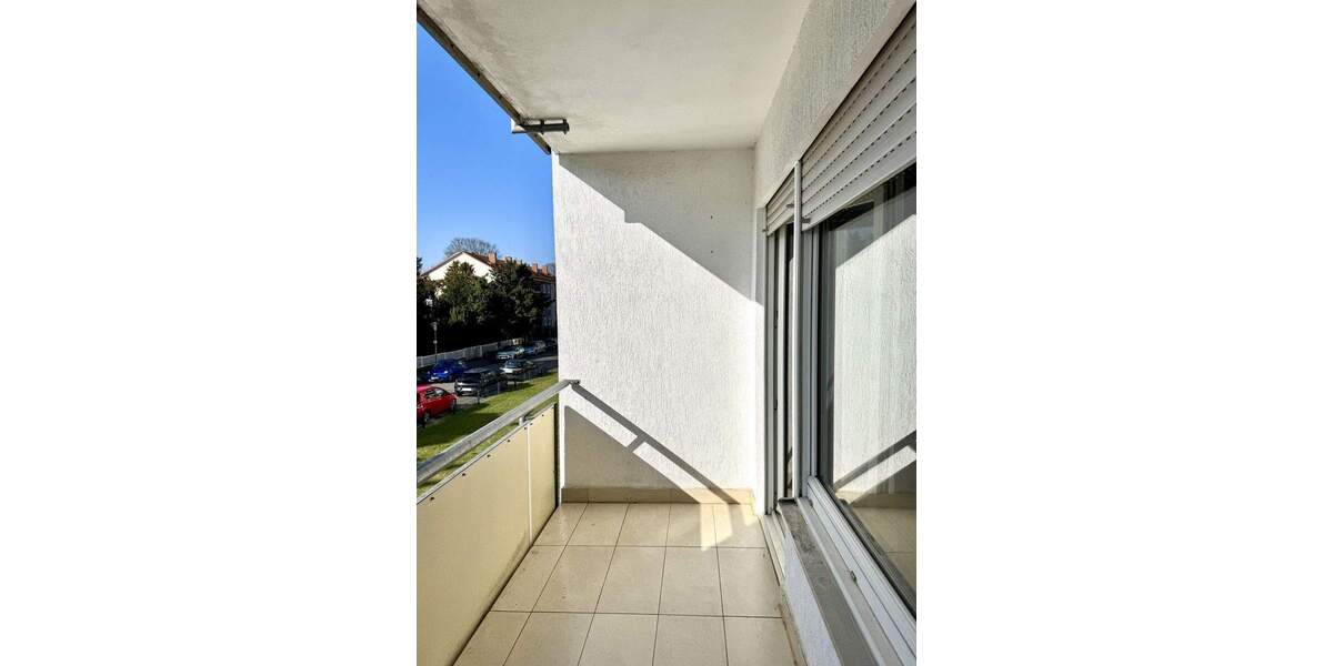 Etagenwohnung Kaiserslautern Innenstadt - 2 Zimmer, 70 m&sup2;, 175.000&euro; | Angebot:25741300