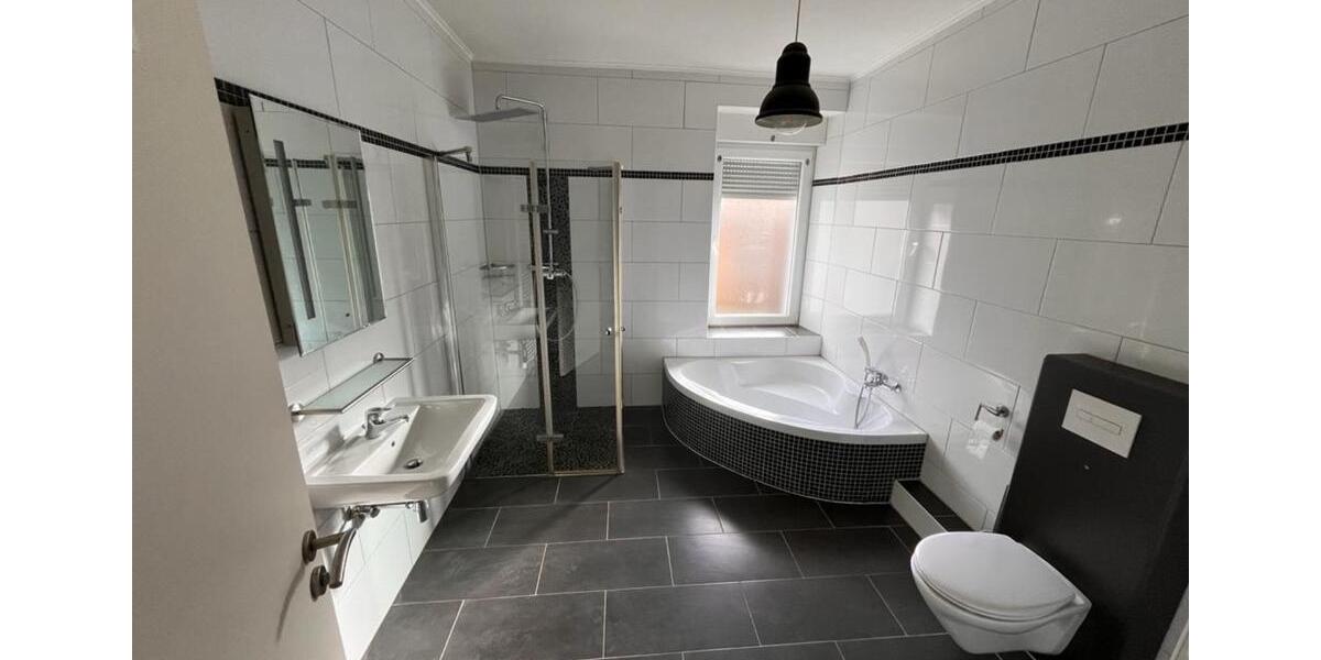 Erdgeschoßwohnung Pirmasens Fehrbach - 2 Zimmer, 65 m&sup2;, 90.000&euro; | Angebot:25158765