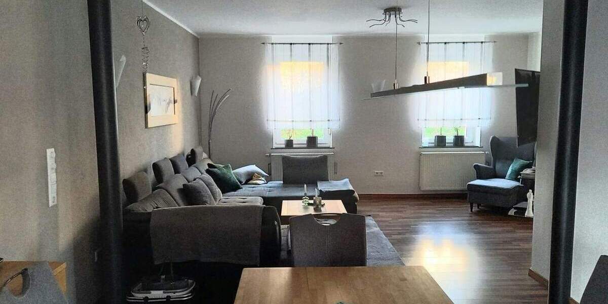 Mehrfamilienhaus, Wohnhaus Rodalben - 4 Zimmer, 125 m&sup2;, 215.000&euro; | Angebot:24501369