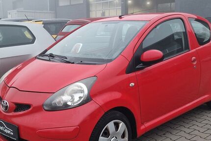 Toyota Aygo (X) 187.000 km 1.999 &euro; Kirchheimbolanden 67292