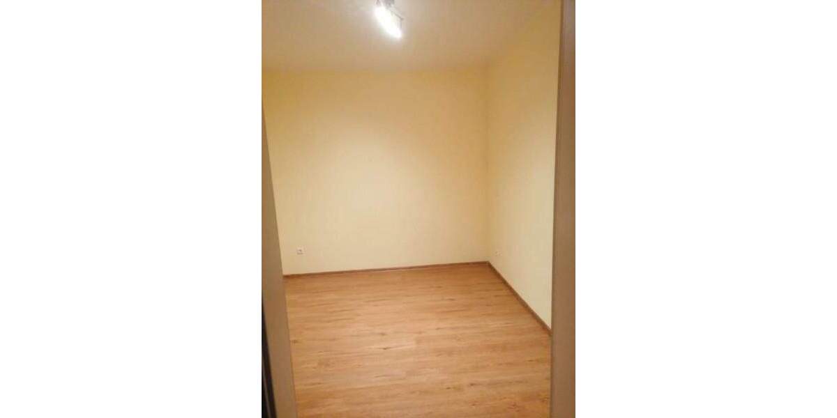 Mehrfamilienhaus, Wohnhaus Kaiserslautern Dansenberg - 6 Zimmer, 124 m&sup2;, 235.000&euro; | Angebot:25741635