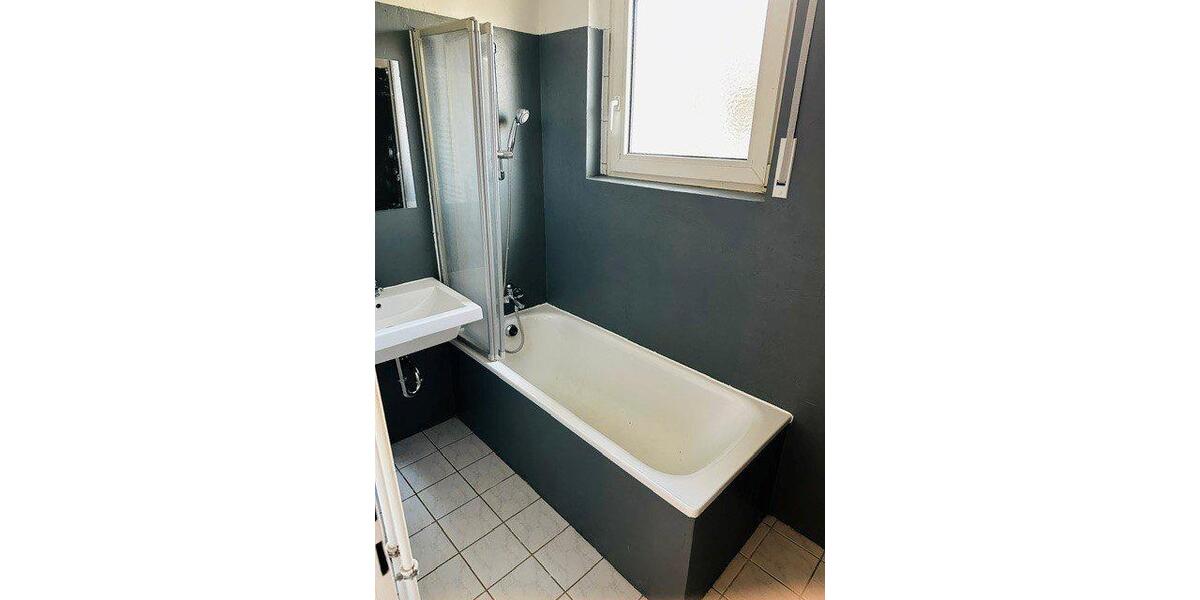 Erdgeschoßwohnung Kaiserslautern Bahnheim - 4 Zimmer, 77 m&sup2;, 1.020&euro; | Angebot:26233213