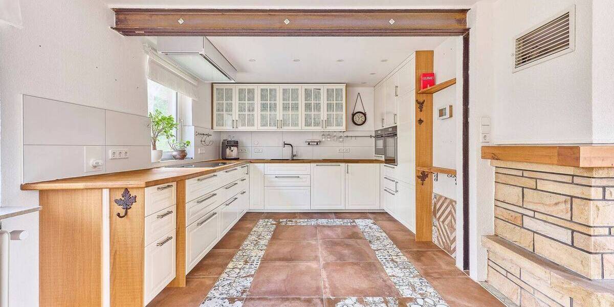 Mehrfamilienhaus, Wohnhaus Kaiserslautern Dansenberg - 9 Zimmer, 231 m&sup2;, 545.000&euro; | Angebot:26189977