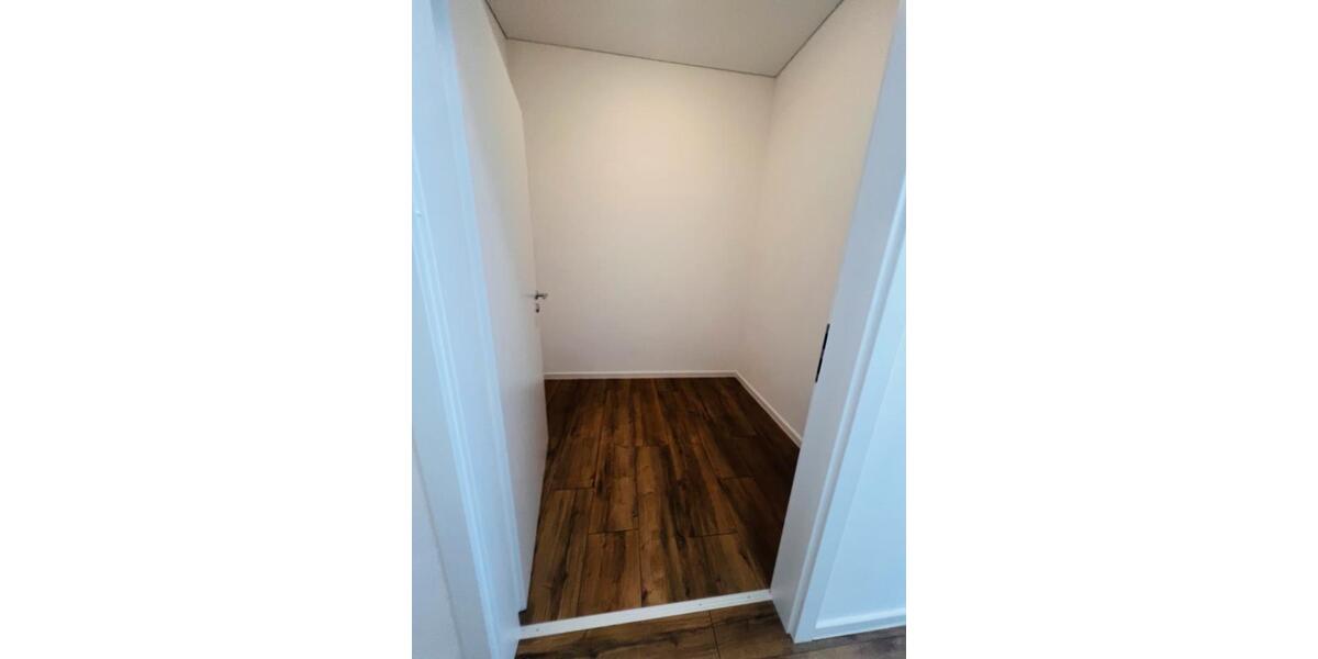 Erdgeschoßwohnung Bruchmühlbach-Miesau Miesau - 4 Zimmer, 130 m&sup2;, 1.500&euro; | Angebot:24698372