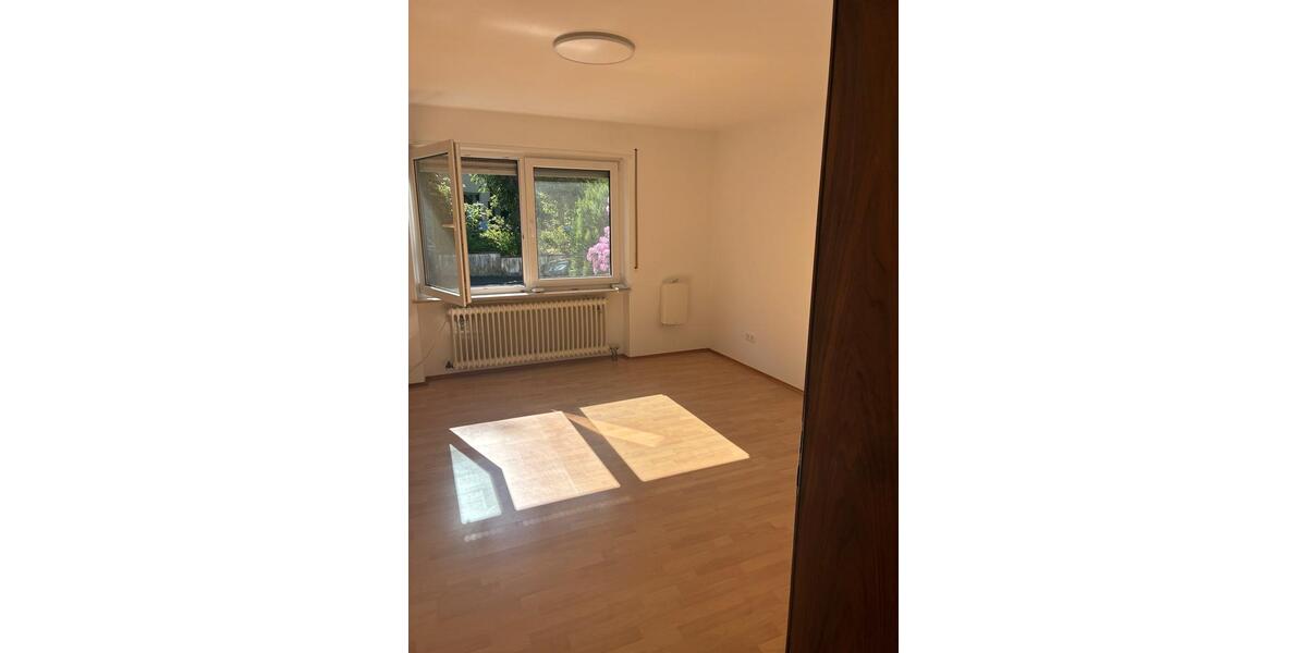 Erdgeschoßwohnung Kaiserslautern Engelshof - 3 Zimmer, 92 m&sup2;, 1.050&euro; | Angebot:26705194