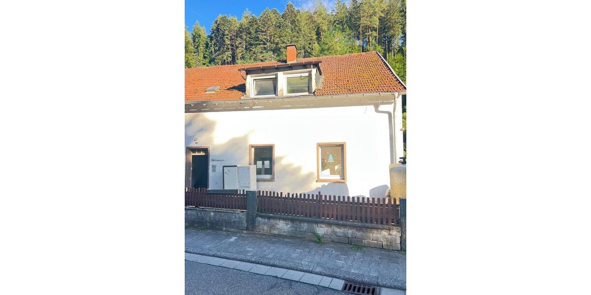 Doppelhaushälfte Elmstein - 7 Zimmer, 180 m&sup2;, 90.000&euro; | Angebot:24388189