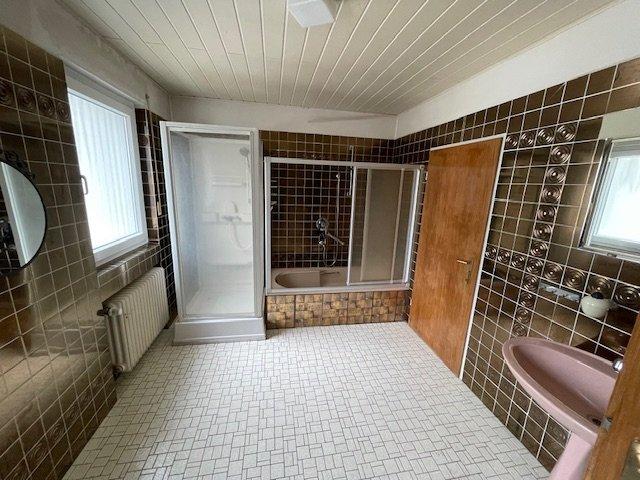 Einfamilienhaus Rammelsbach - 12 Zimmer, 370 m&sup2;, 1.500&euro; | Angebot:26302519