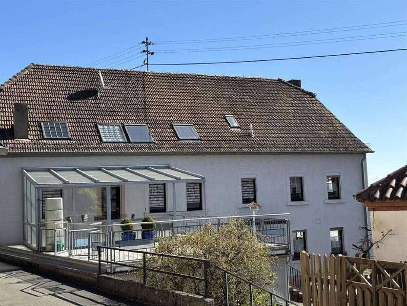 Haus zum Kaufen in Föckelberg 225.000 € 420 m²