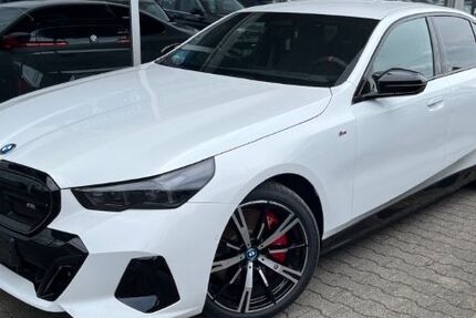 BMW i5 14.100 km 66.133 € Pirmasens 66954