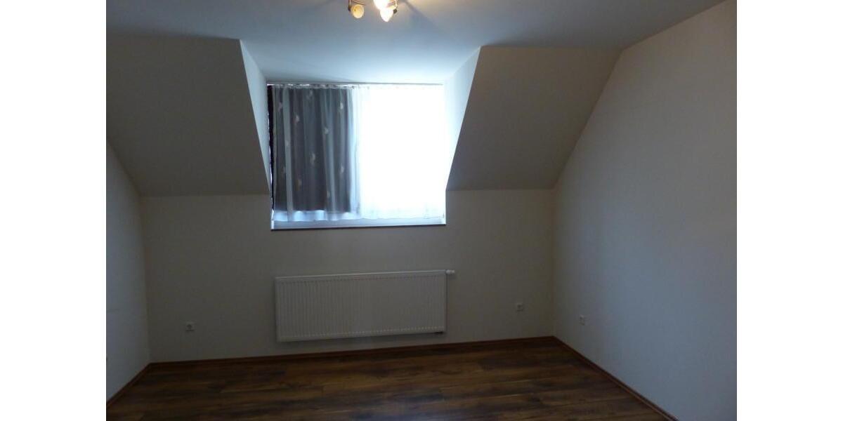 Etagenwohnung Kaiserslautern Engelshof - 4 Zimmer, 1 m&sup2;, 1.240&euro; | Angebot:26272461